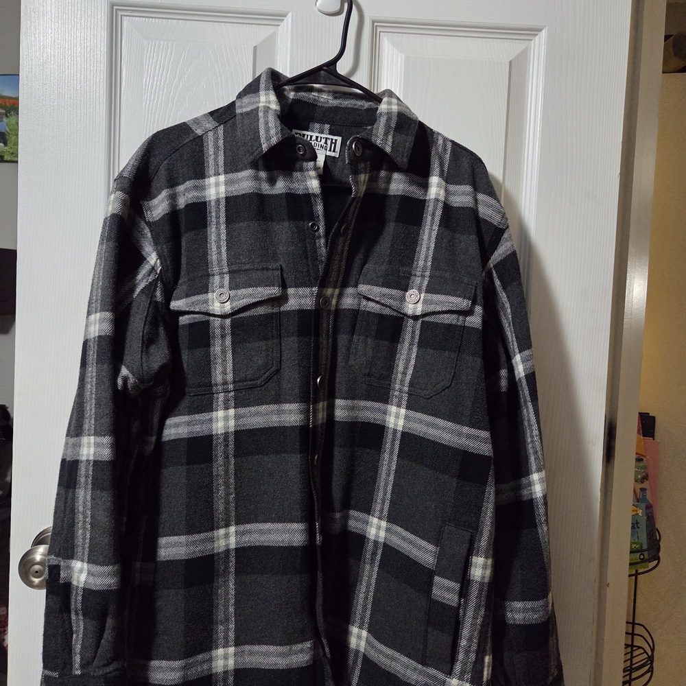 Duluth Trading Co Black and White Plaid Men's Jacket